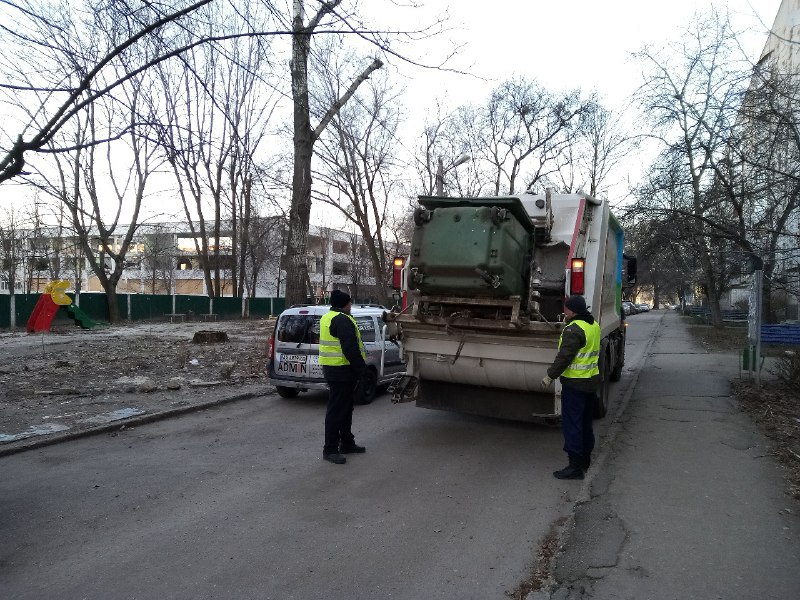 Вивезли з Харкова майже 50 тисяч кубометрів сміття комунальники міста