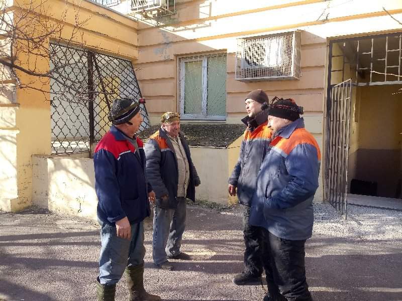 Усунули серйозне пошкодження в будинку комунальники Харкова