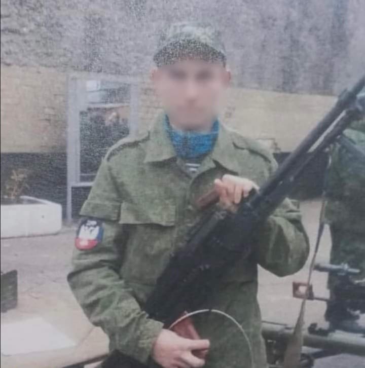 Розшукують бойовика, який захоплював селище Харківщини