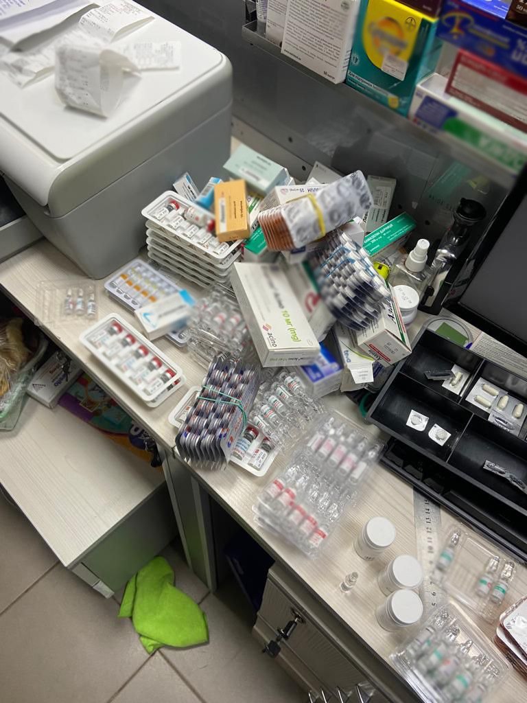 Продавала ліки з наркотиками без рецептів аптека у Харкові