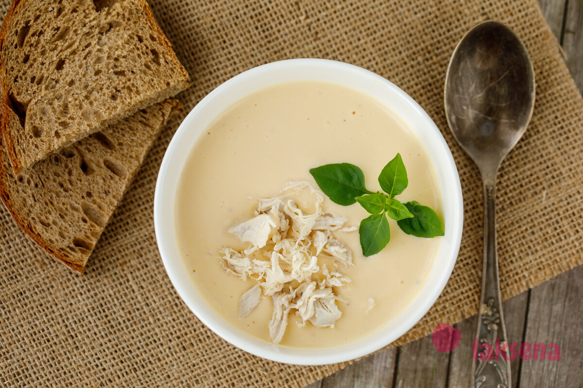 Як приготувати крем-суп із цвітної капусти без варіння