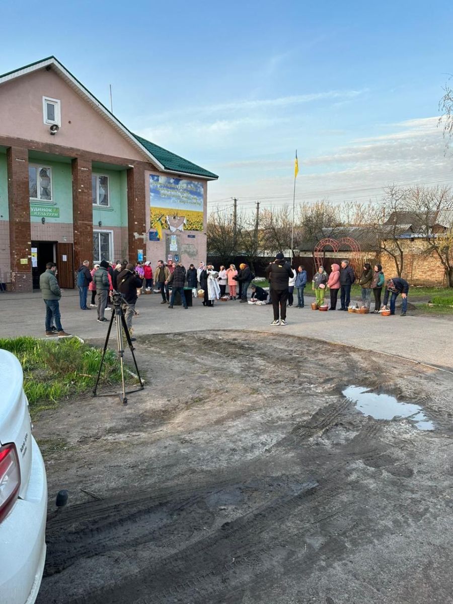Відзначили свято Великодня у передмісті Харкова віряни Православної Церкви України
