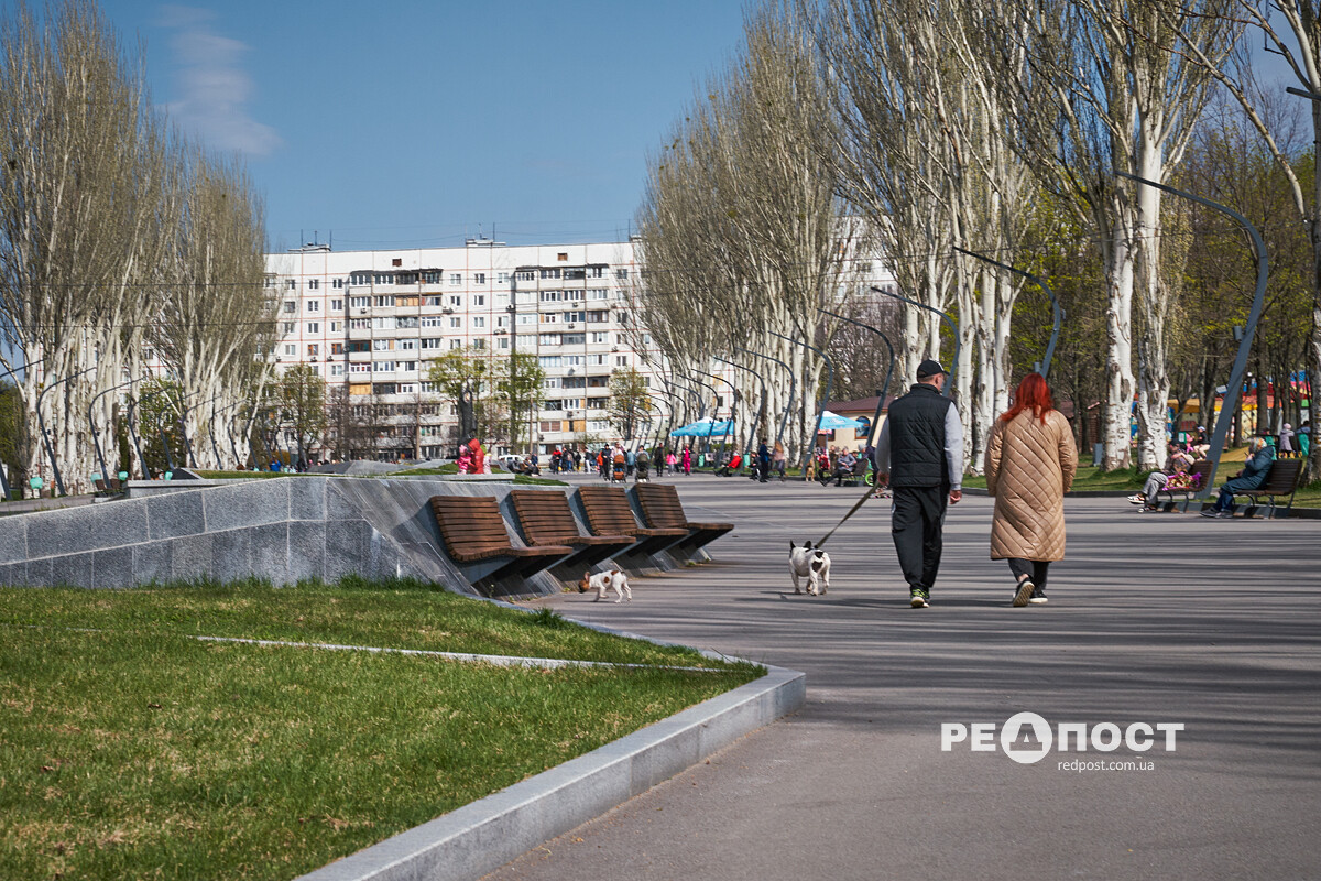 Фото парку Перемоги в Харкові