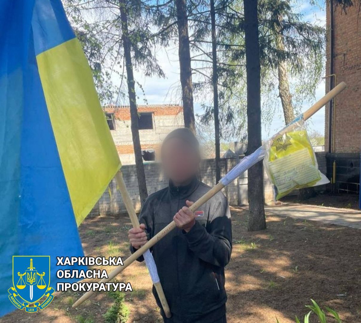 Опоганив могили воїнів ЗСУ хуліган на Харківщині