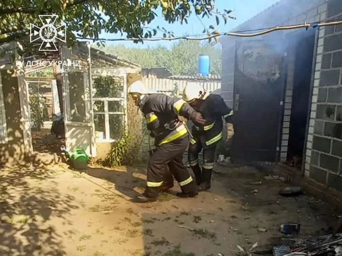 Новини Харова: під час ліквідації пожежі врятували чотирилапого