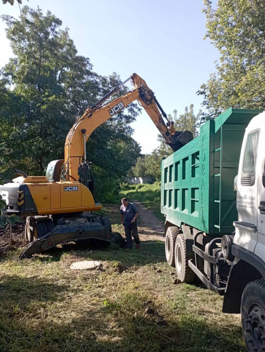 Мониторять стан об'єків водозниження на проспектах та вулицях Харкова комунальники