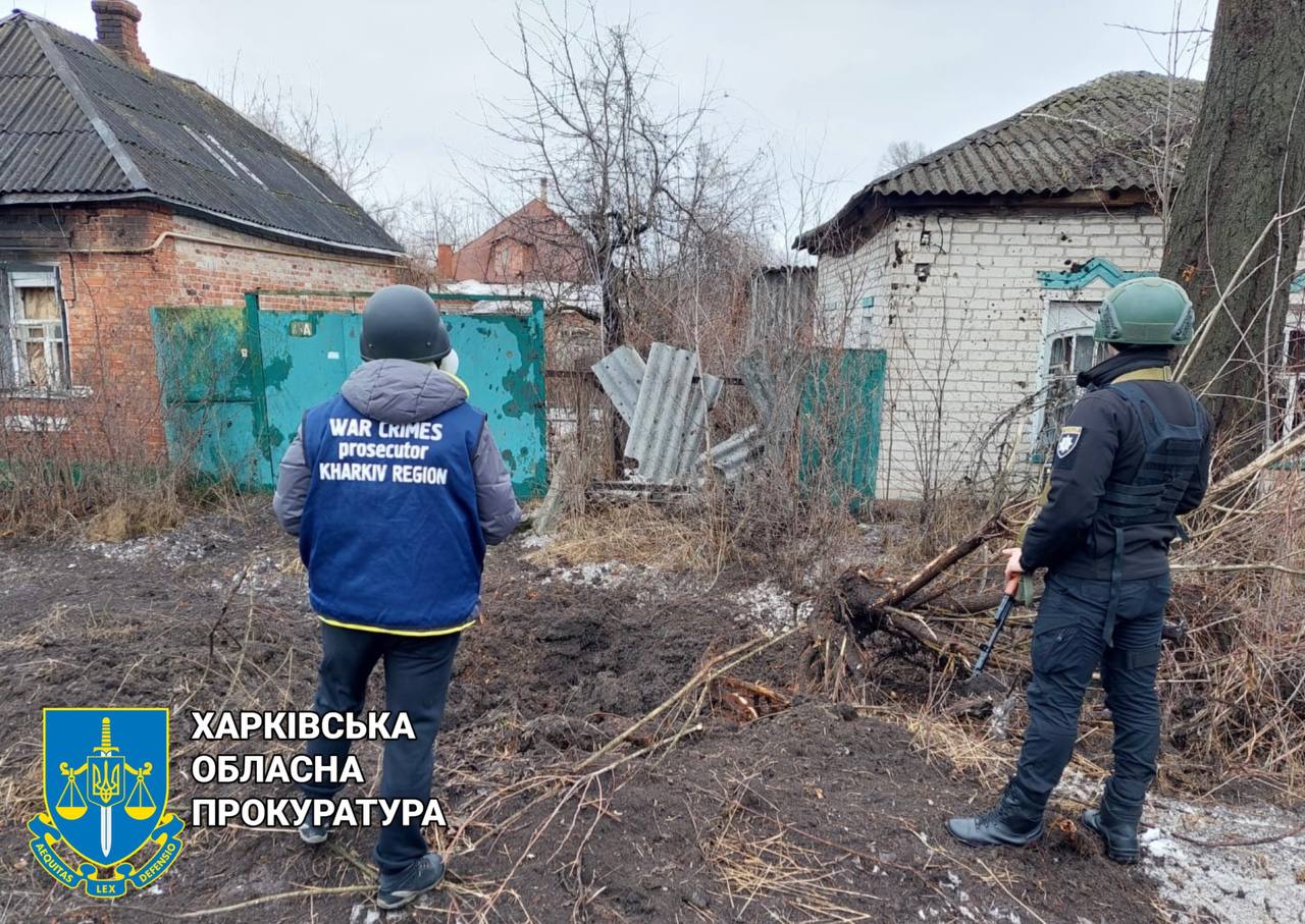 Обстріл Харківщини: фото наслідків удару БПЛА по будинкам та цвинтарю