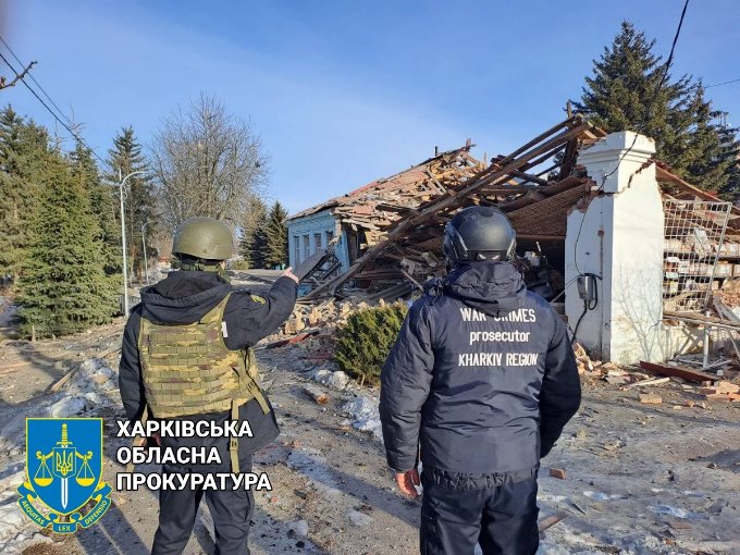 25 лютого 2024 року, селище Куп’янськ-Вузловий було обстріляне з РСЗВ, внаслідок чого в будинку виникла пожежа. Зазначено, що обстріл проводили збройні сили РФ.