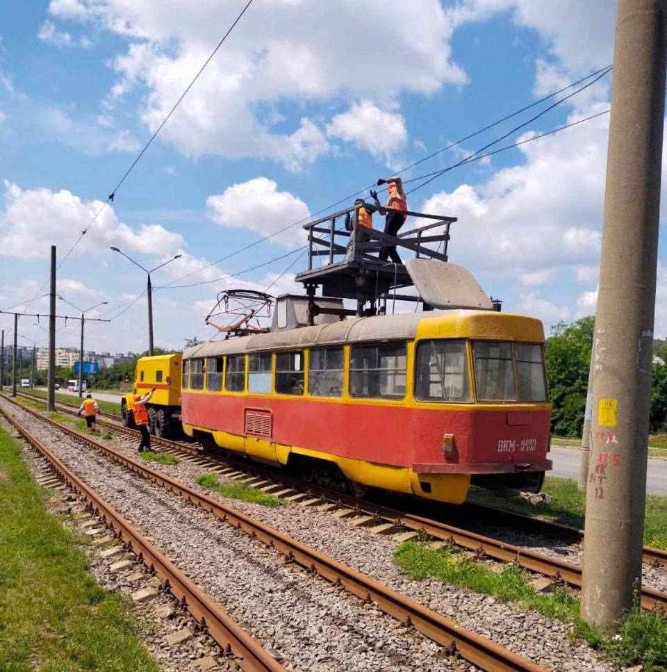 Відновлюють транспортну інфраструктуру міста  харківські метрополітенівці