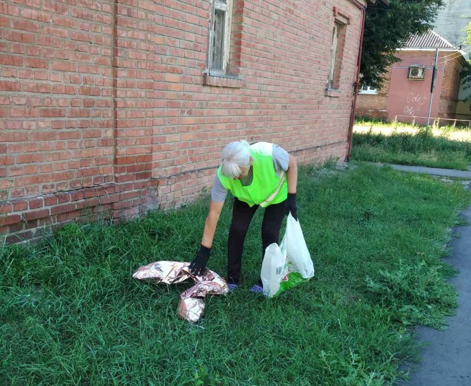 Впорядковували Холодногірський район Харкова комунальники