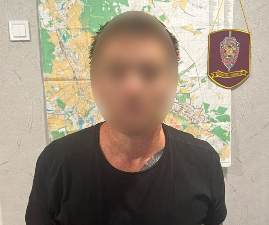 Влаштував пожежу, підпаливши Toyota  зловмисник на Харківщині