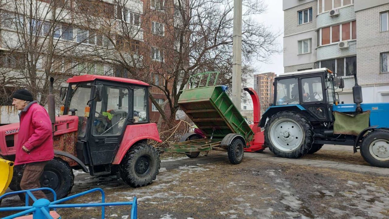 Комунальники завершили впорядкування вулиці у Харкові