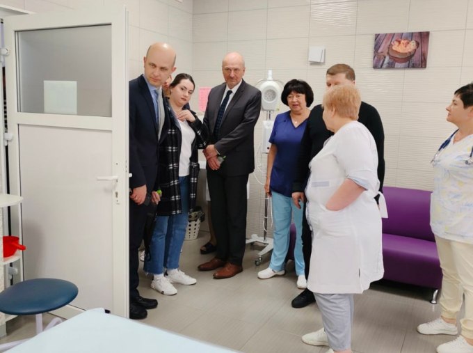 Новини Харкова: чеська делегація відвідала перинатальний центр
