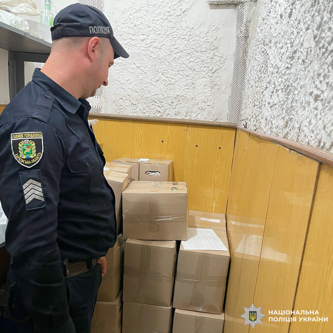 Новини Харкова: Поліція вилучила 440 літрів нелегального алкоголю