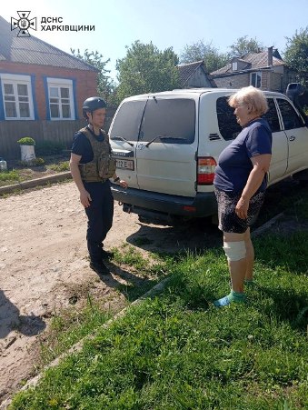 Новини Харкова: ДСНС евакуювала трьох людей із Купʼянської громади