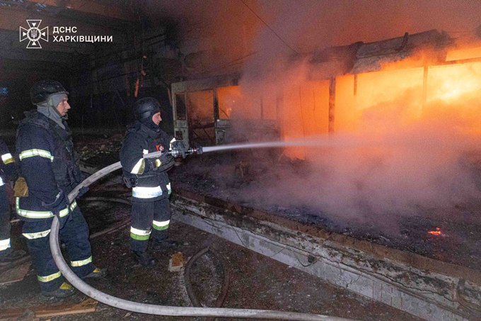 Ворожі дрони та ракети вдарили по Харкову та області