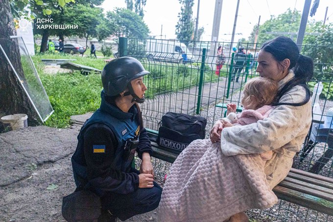 Ворожі дрони та ракети вдарили по Харкову та області