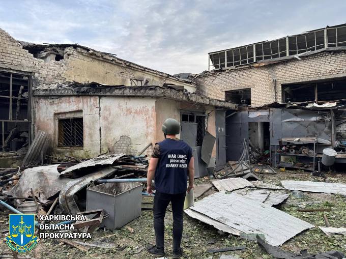 Прокуратура розслідує атаку дронів по депо в Харкові