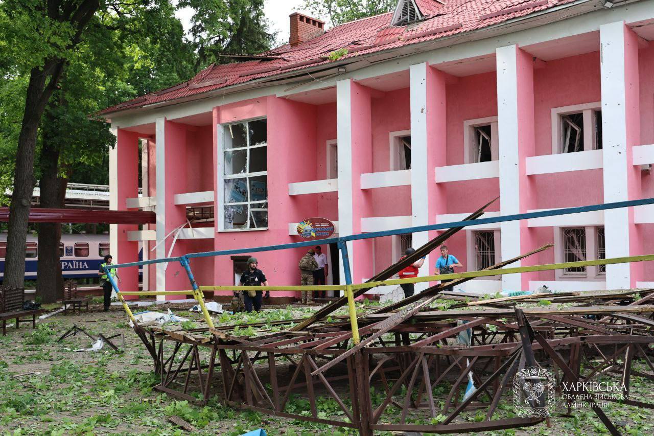Одне з влучань — по Дитячій залізниці: ХОВА про удар по Харкову (фото)