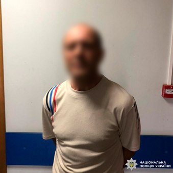 У Харкові чоловік напав з ножем на суперника через ревнощі