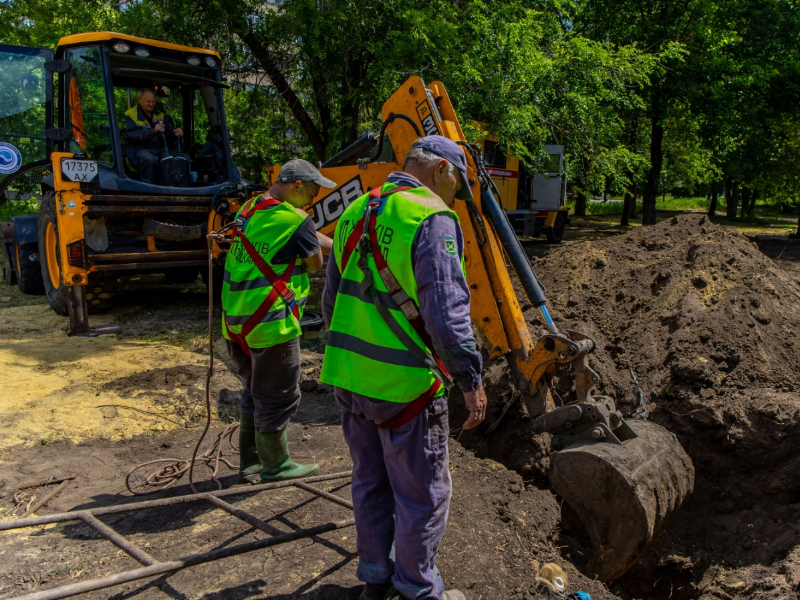 З початку року комунальники виконали 160 ремонтно-профілактичних робіт на водоводах Індустріального району