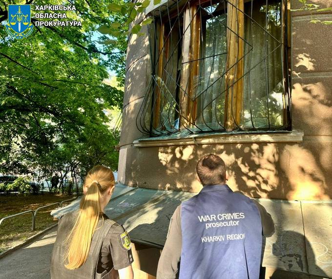 Нічна атака дронами по Харкову: постраждали жінка і дитина