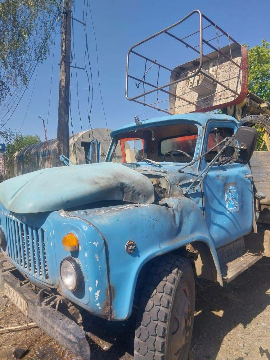 Ворожий дрон вдарив по авто енергетиків у Куп’янському районі