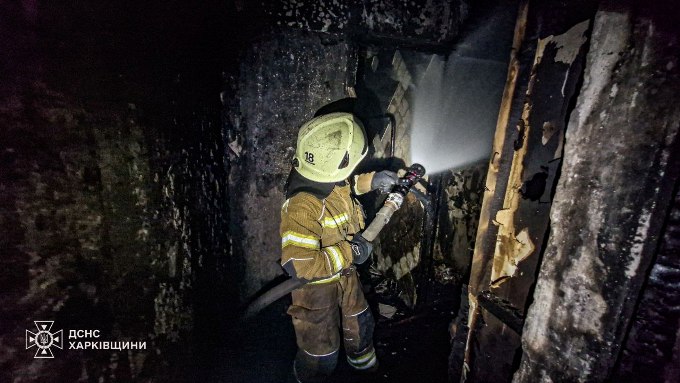 пожежа в багатоповерхівці на Нескорених