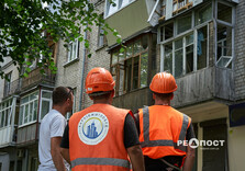 Як усували наслідки масованої атаки у Київському районі Харкова (фото)