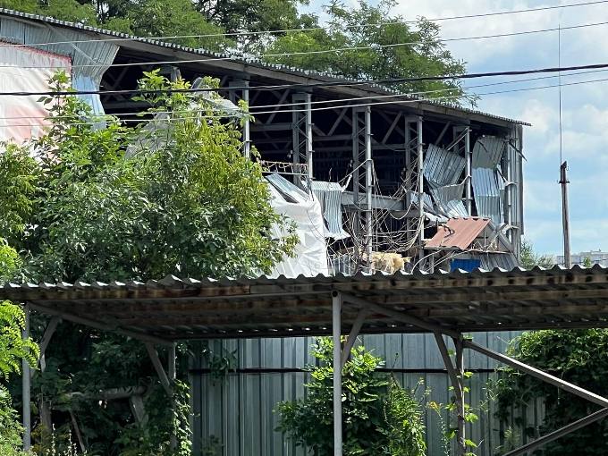 Атака дронів «Герань-2» на Малу Данилівку: пошкоджено підприємства й будинки
