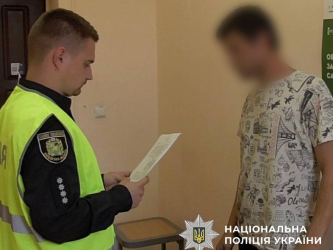 Чоловік із Харківщини забив односельця до смерті палицею