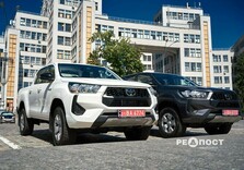 Ігор Терехов передав військовим техніку, а комунальникам – бронежилети