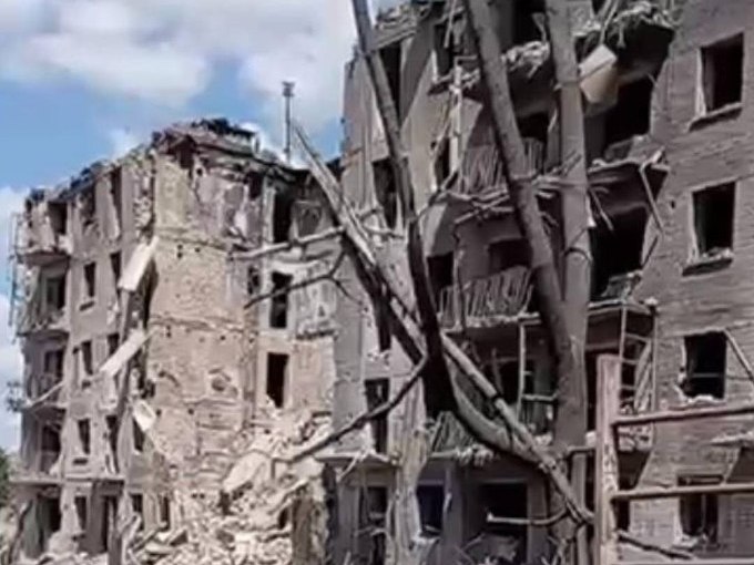 наслідки обстрілу харкова та районів області