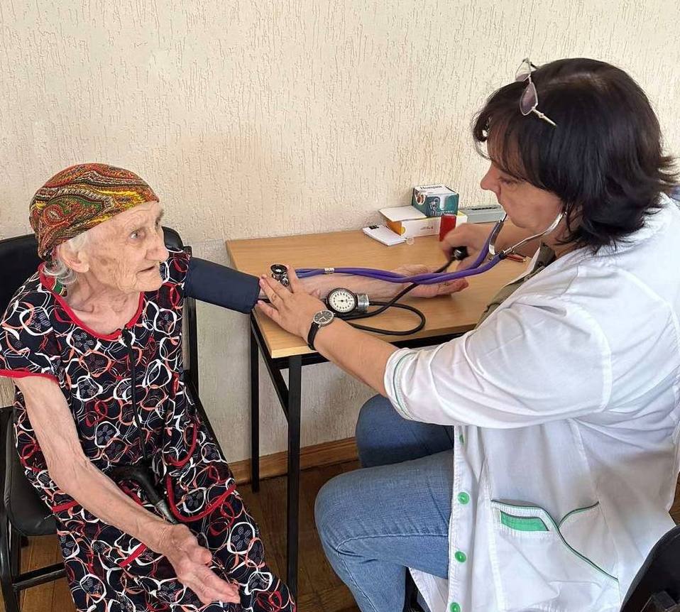 Допомогли десяткам біженців медики міста: Новини Харкова