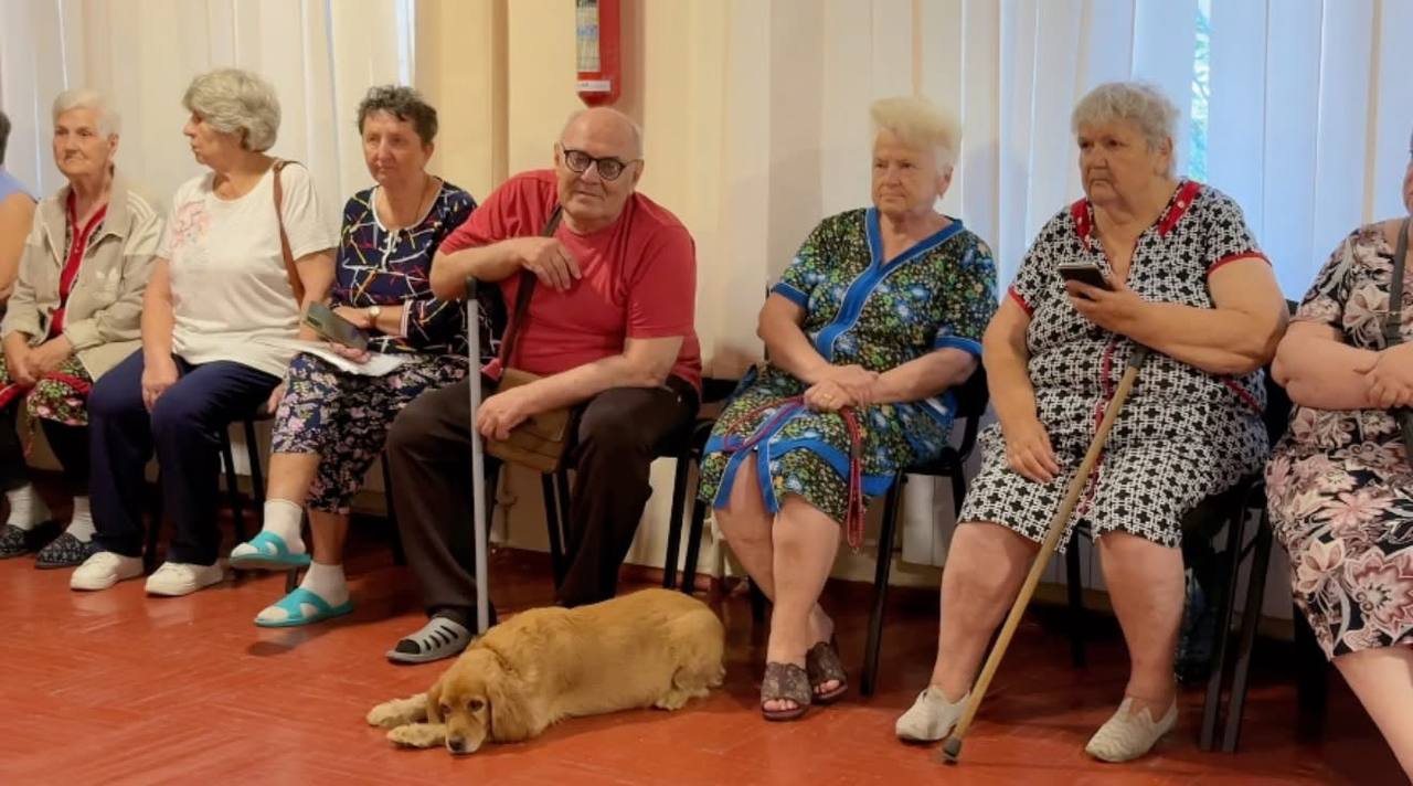 Провели медогляд у гуртожитку, в якому живуть сотні переселенців