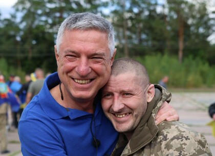 З російської неволі повернулися 146 наших бійців та цивільних