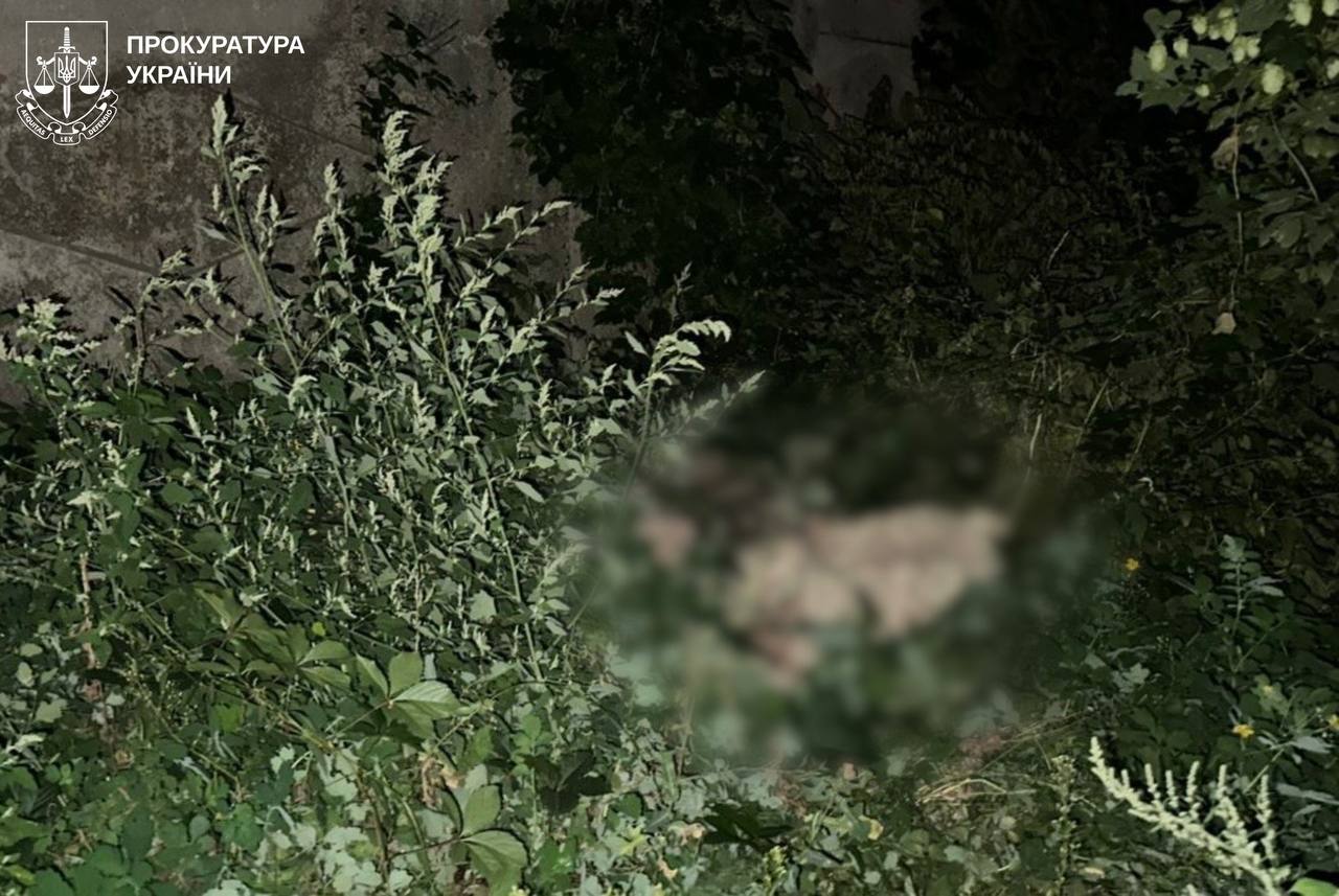 У Харкові чоловік знущався, а потім жорстоко вбив свого собаку