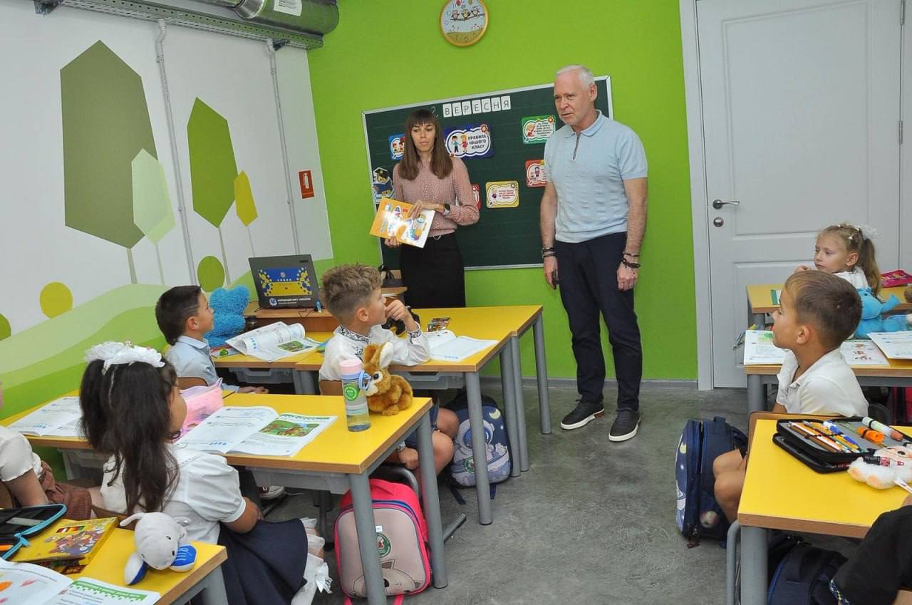 Відкрили новий кабінет-лабораторію за сприяння Kharkiv IT Cluster у підземній школі: Новини Харкова