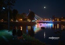 У Харкові спостерігали за місячним затемненням (фото)