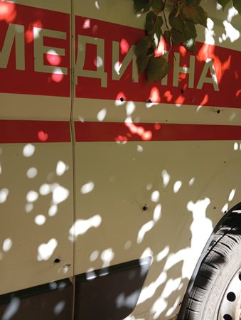 У Ківшарівці під час обстрілу поранено двох медиків швидкої допомоги