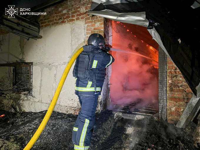 Пожежа на агропідприємстві у Великому Бурлуку після атаки дрона