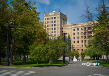 У парках Харкова з'явилися осінні барви (фото)