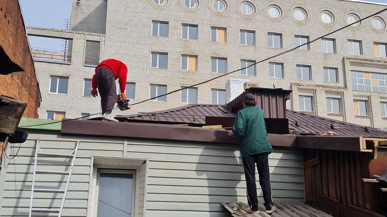 Готують до зими будинки міста комунальники: Новини Харкова