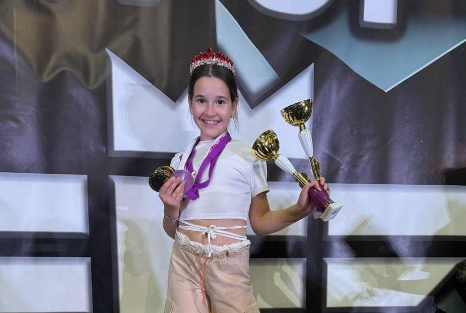 Вибороли купу нагород на «Freedom of Dance» та «KHARKIV FNDL AUTUMN CUP» ліцеїстки: Новини Харкова
