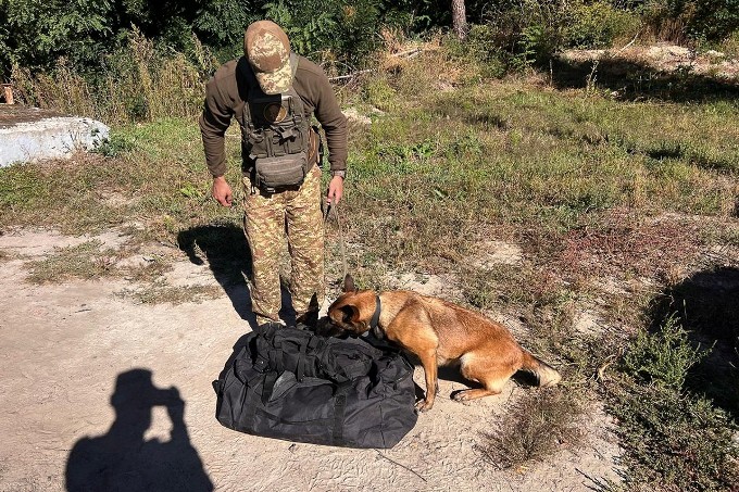 На блокпостах Харкова вилучили кулемет, автомати та 13 тисяч набоїв