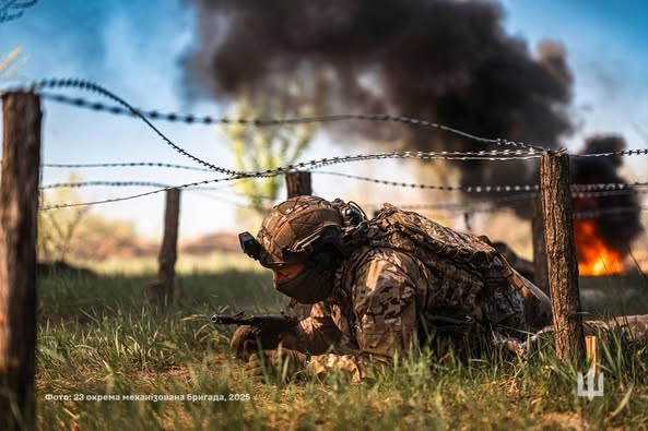 Сили оборони стримують атаки окупантів біля Вовчанська та Бологівки
