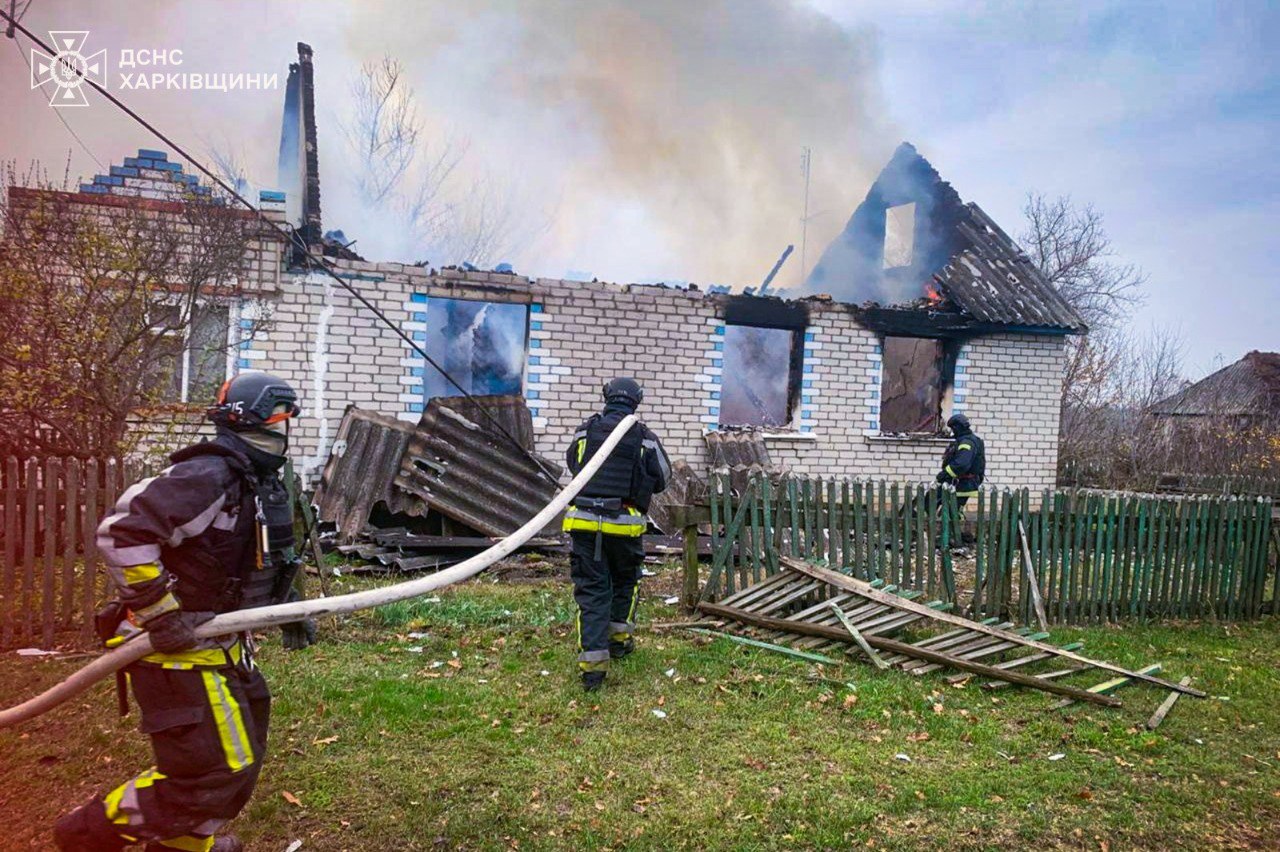 Вбили жінку росіяни ударом БПЛА по будинку у передмісті: Новини Харкова