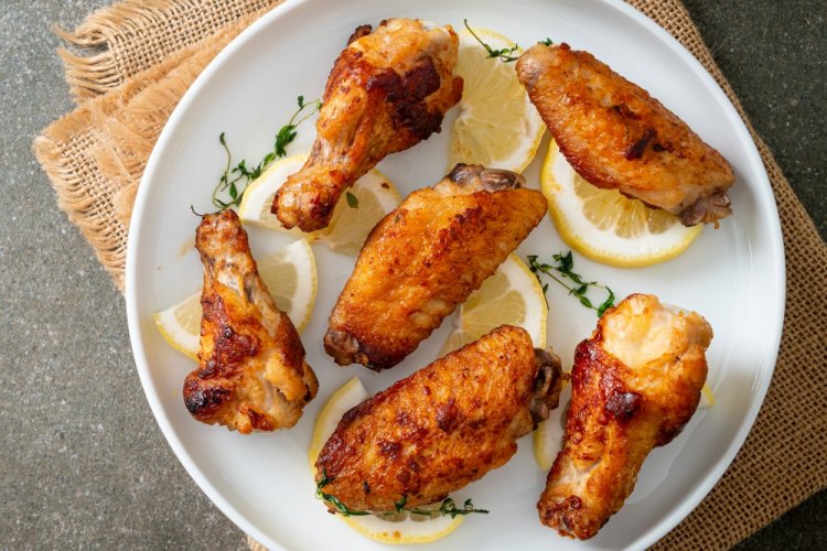 Хрумкі крильця в цукровій глазурі: ідеальний баланс смаків