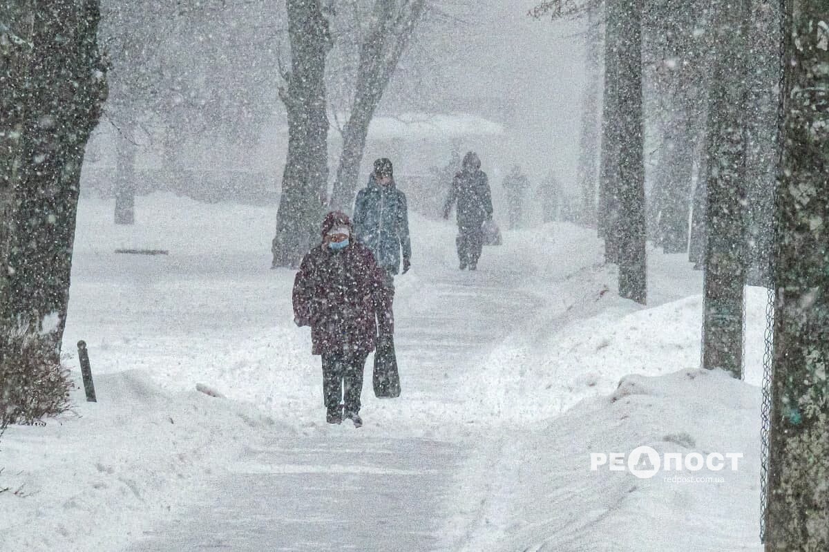 Сніг прийшов на Харківщину не на один день: що кажуть синоптики