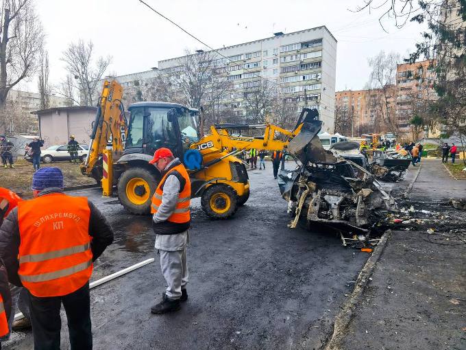 в ніч на 19 листопада російські війська здійснили масовану атаку по Харкову